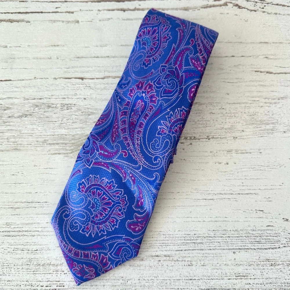 TED BAKER Floral Paisley 100% Silk Tie Blue Purple